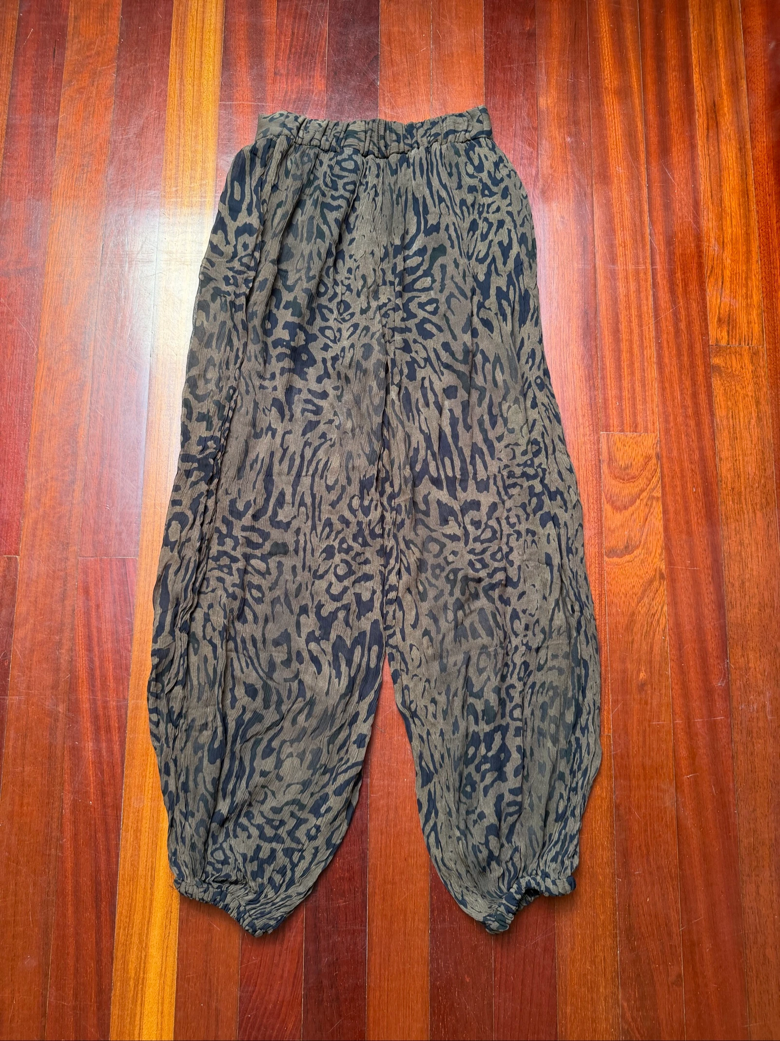 caqui luipaardprint broek Zara – photo 4